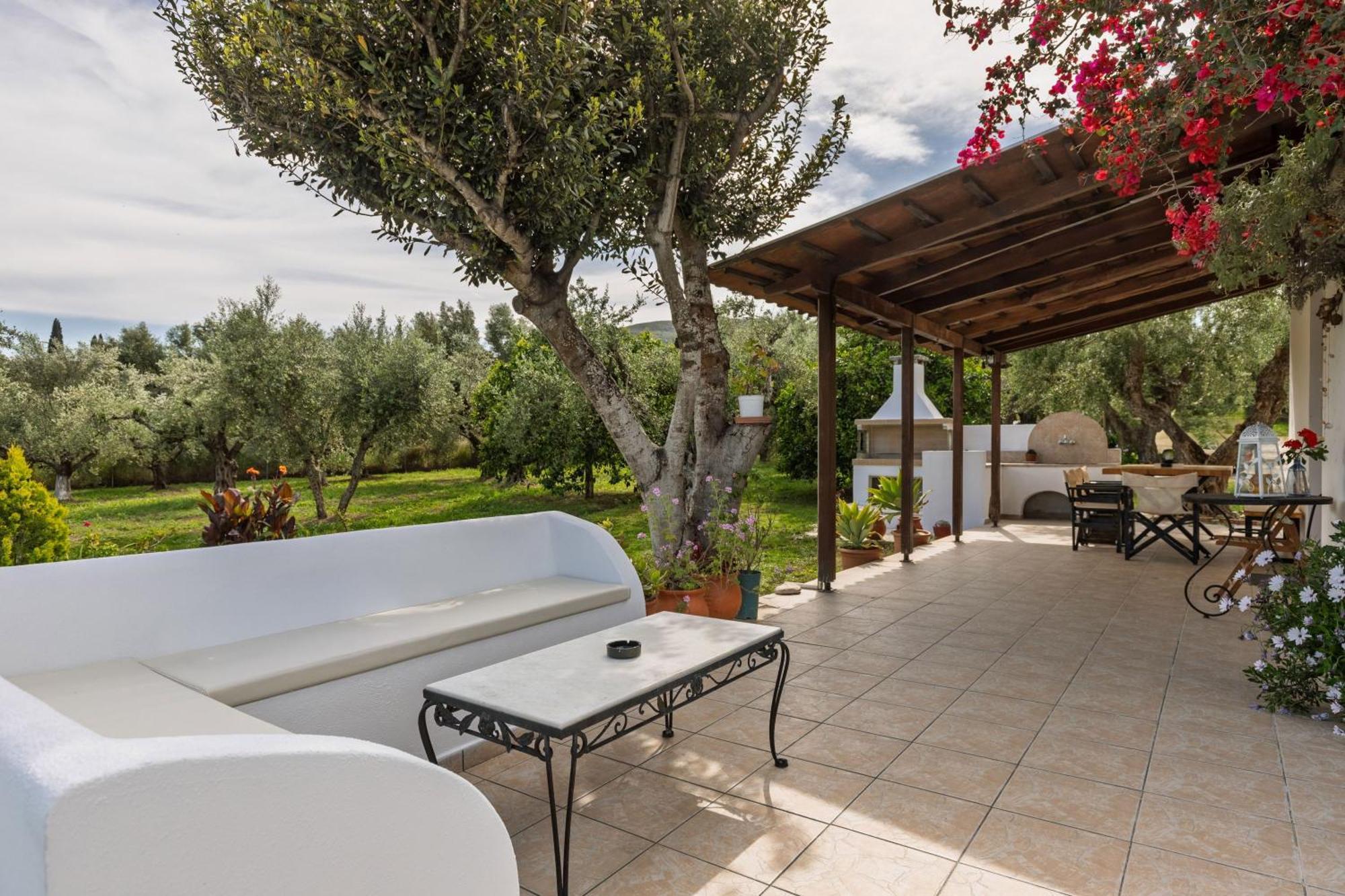 Villa Lola - 3 Bedrooms & Private Pool Lithakia  Exteriör bild