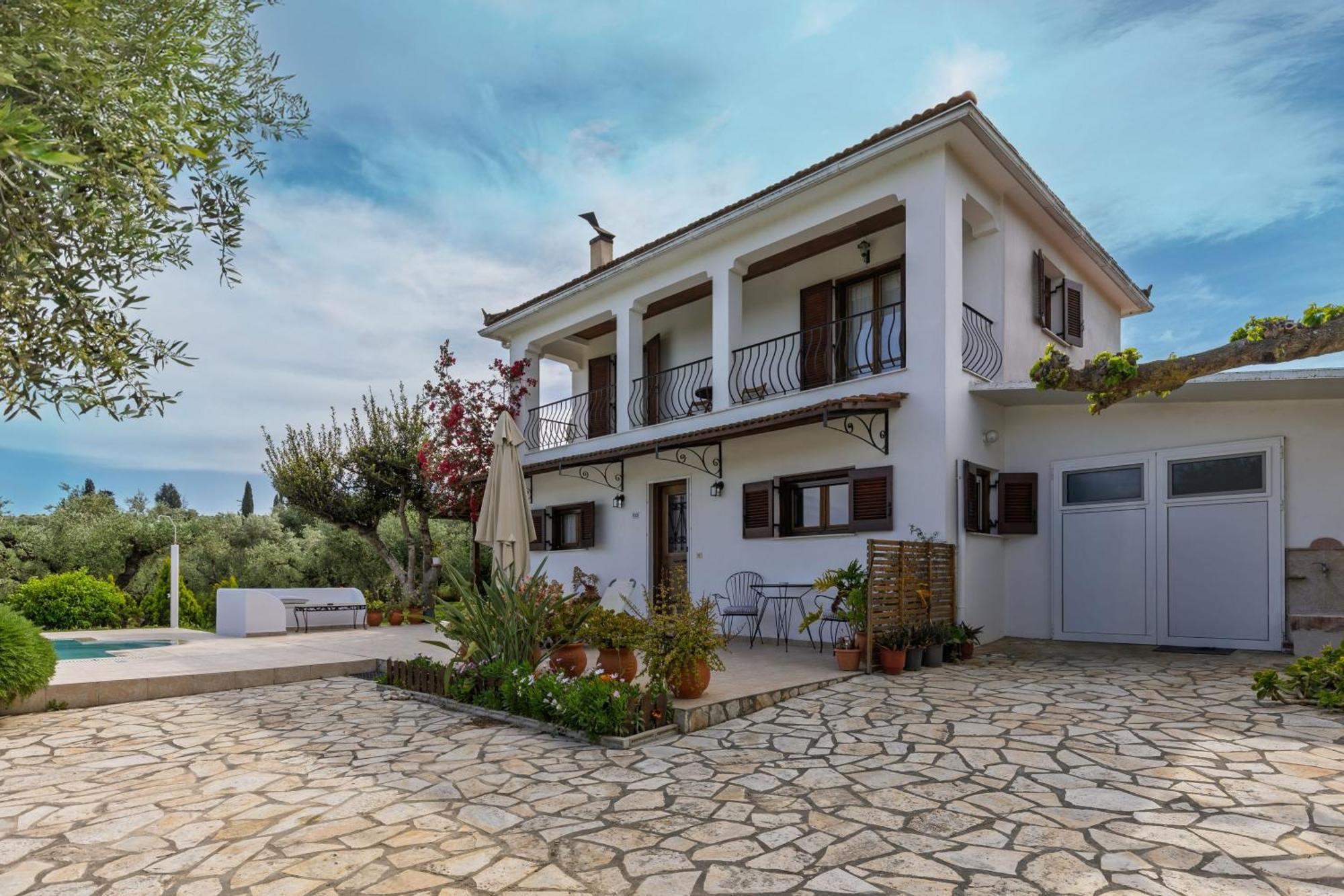 Villa Lola - 3 Bedrooms & Private Pool Lithakia  Exteriör bild