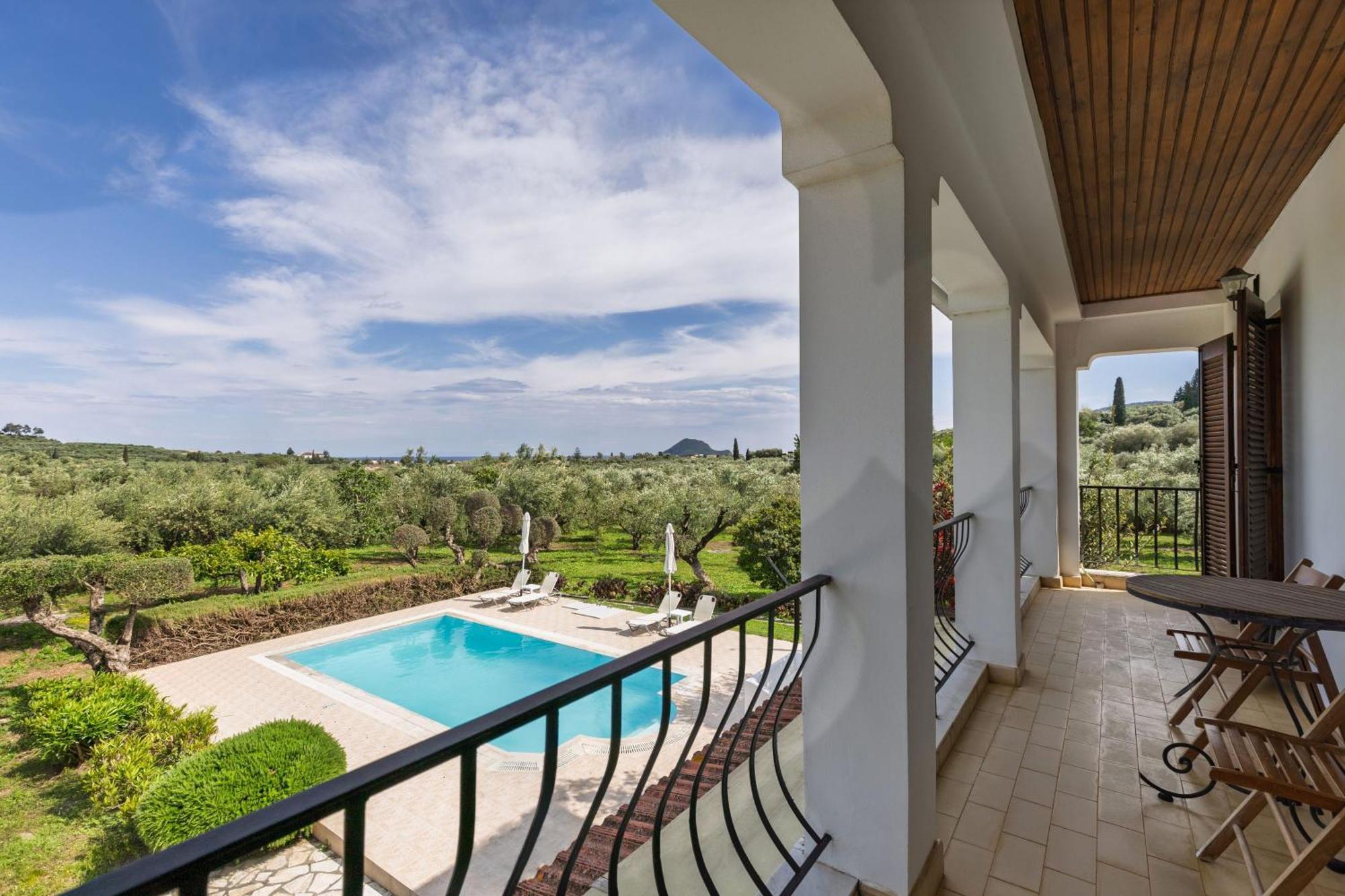 Villa Lola - 3 Bedrooms & Private Pool Lithakia  Exteriör bild