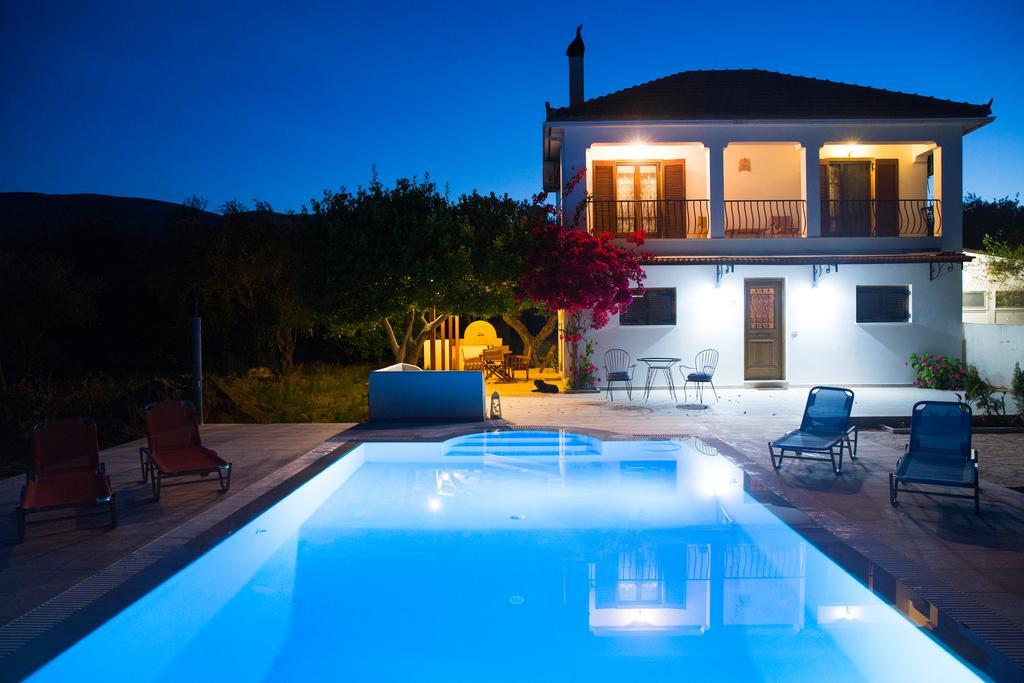 Villa Lola - 3 Bedrooms & Private Pool Lithakia  Exteriör bild