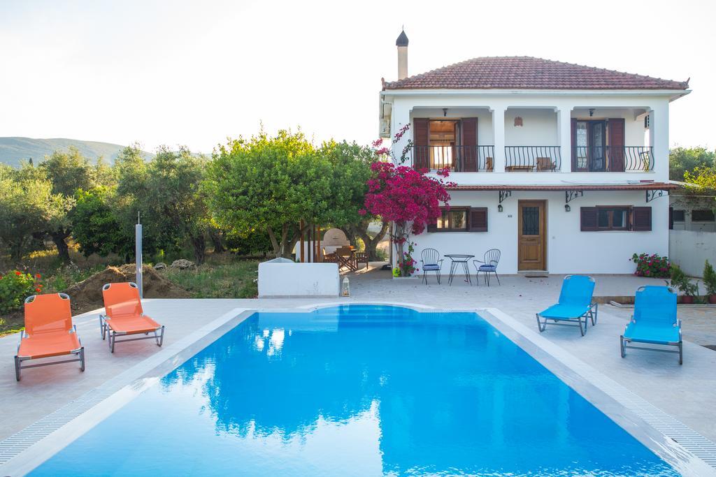 Villa Lola - 3 Bedrooms & Private Pool Lithakia  Exteriör bild
